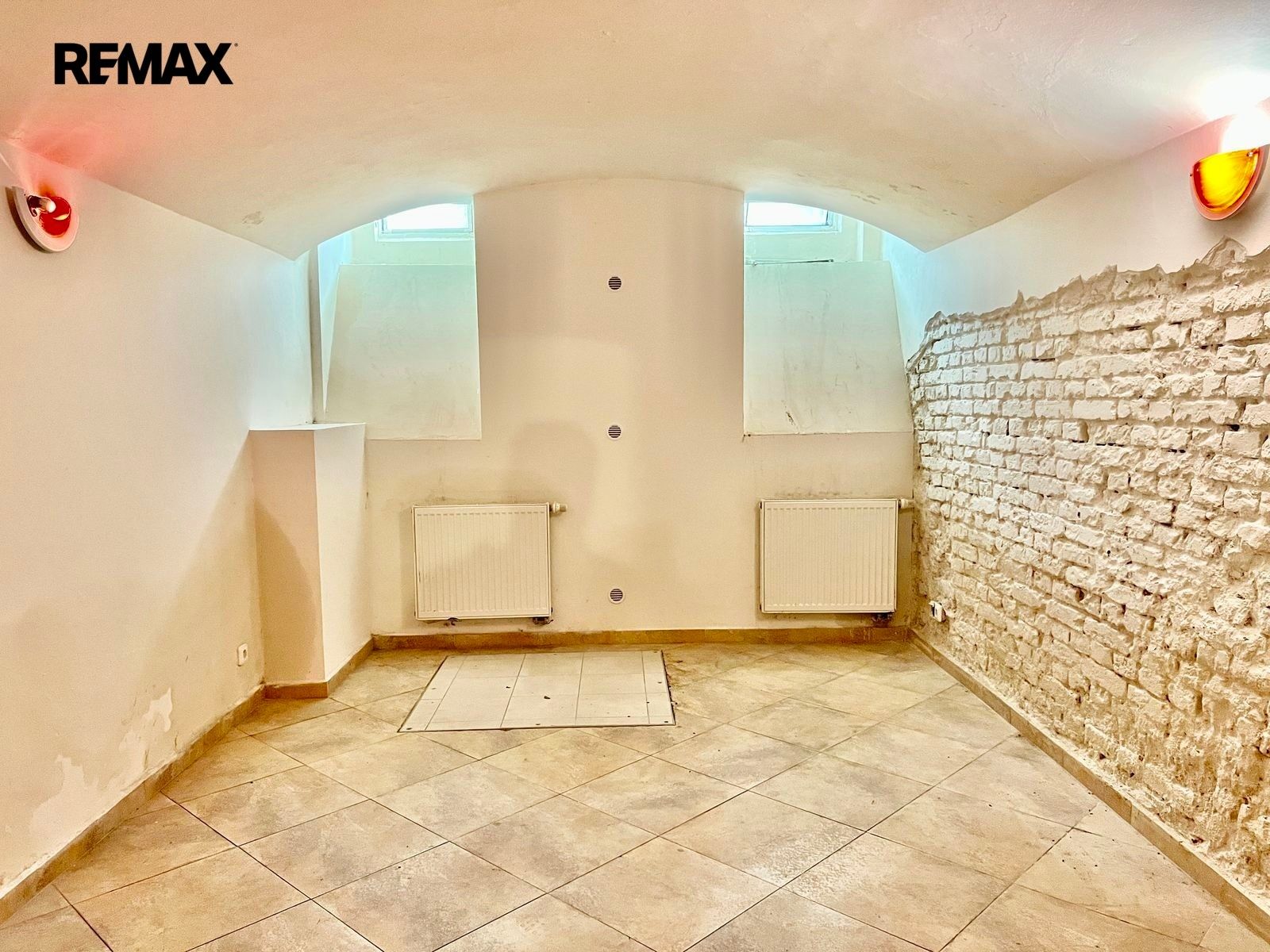 Komerční nemovitost · 95 m² · Bulharská 305, Karlovy Vary - 4