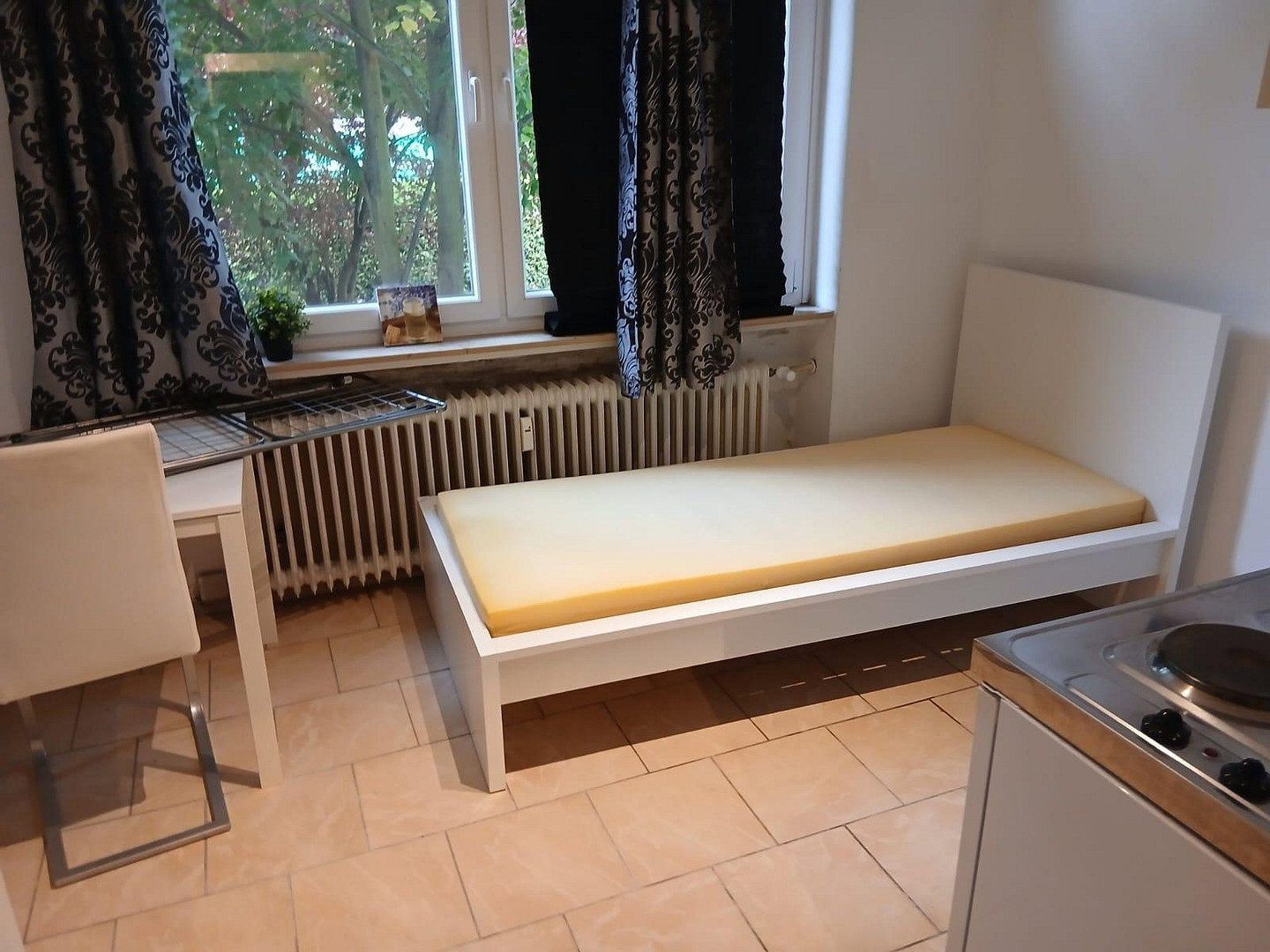 1+1, Rodheimer Straße 93, , Hessen, 14 m² - 2