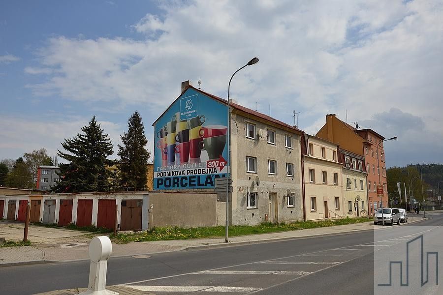 Činžovní domy, Kpt. Jaroše, Karlovy Vary, 300 m²