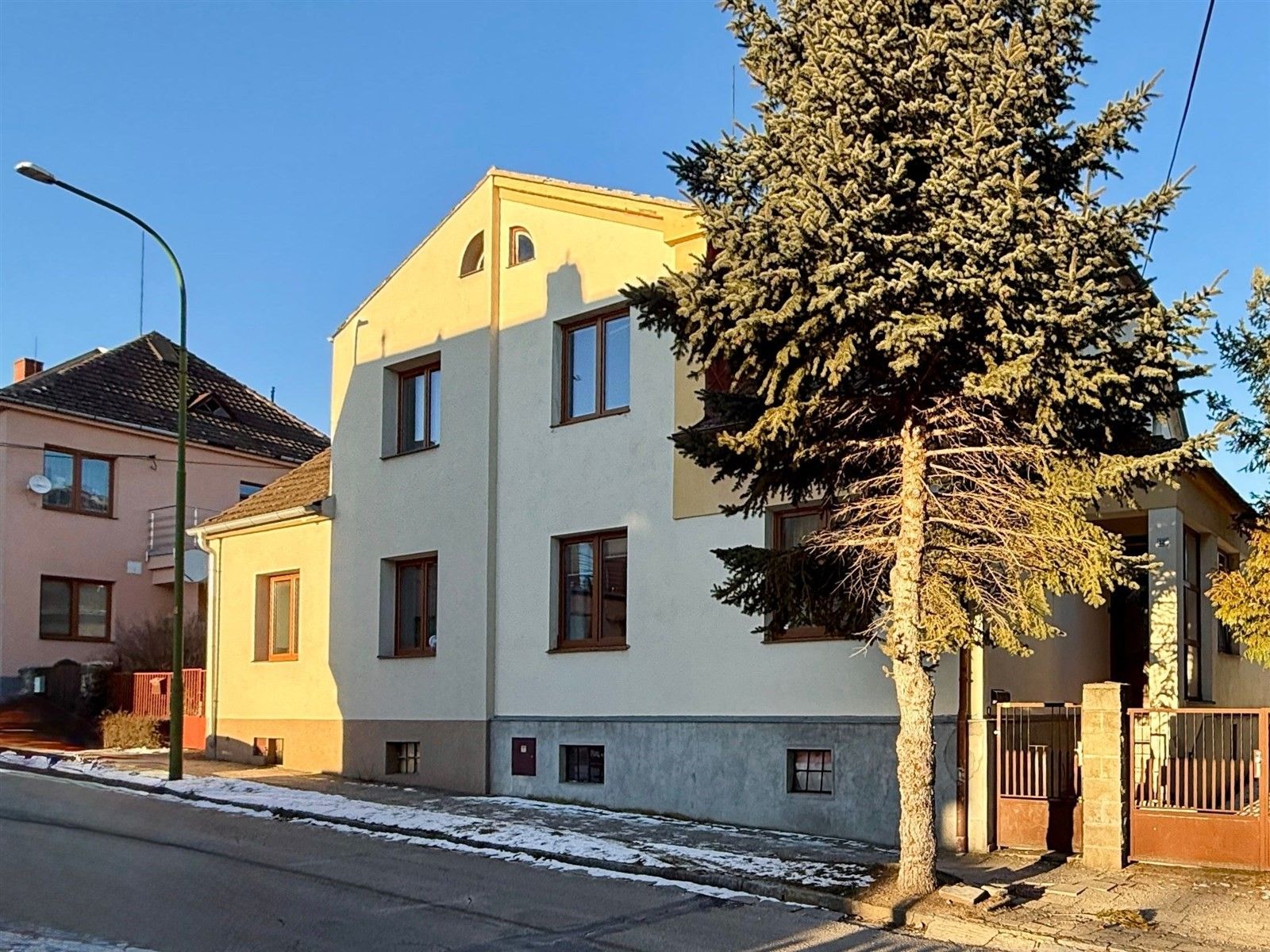 Rodinné domy, Dukelská, Třebíč, 161 m²