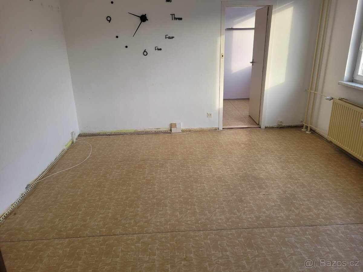 Byty, Šternberk, 785 01