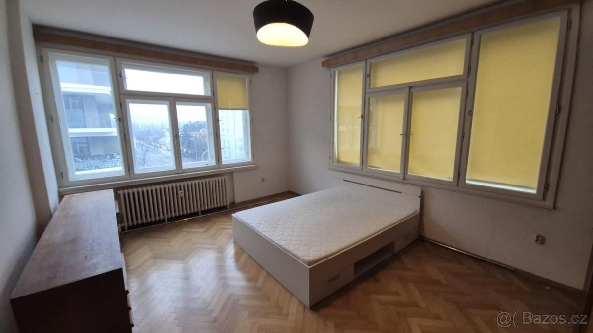 Pronájem byt - Praha, 170 00