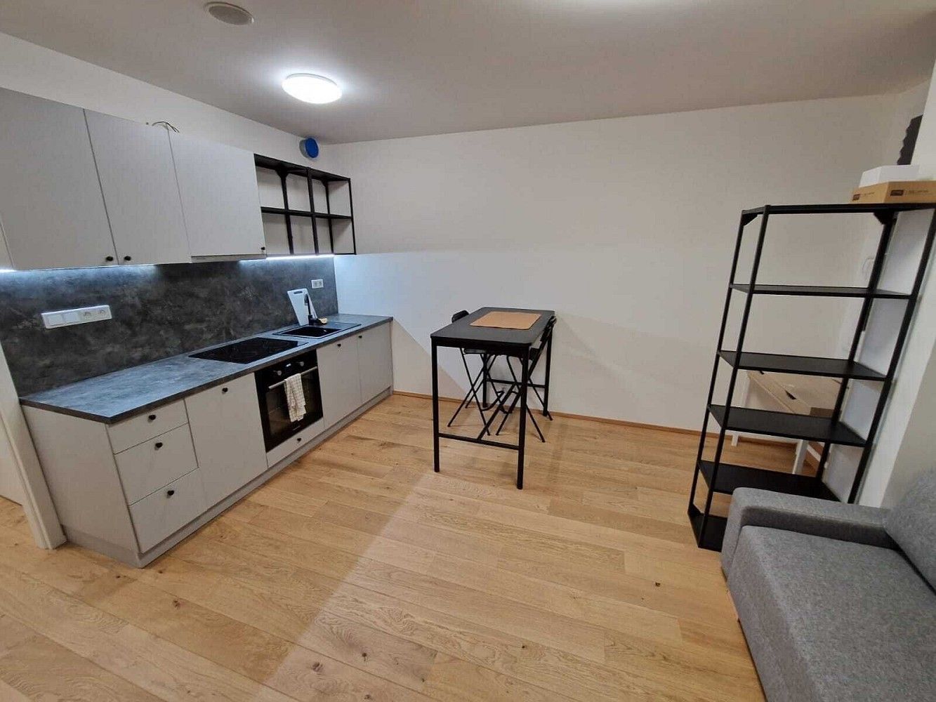 1+kk, Praha - Vinohrady, okres Praha 2, Hlavní město Praha, 26 m²