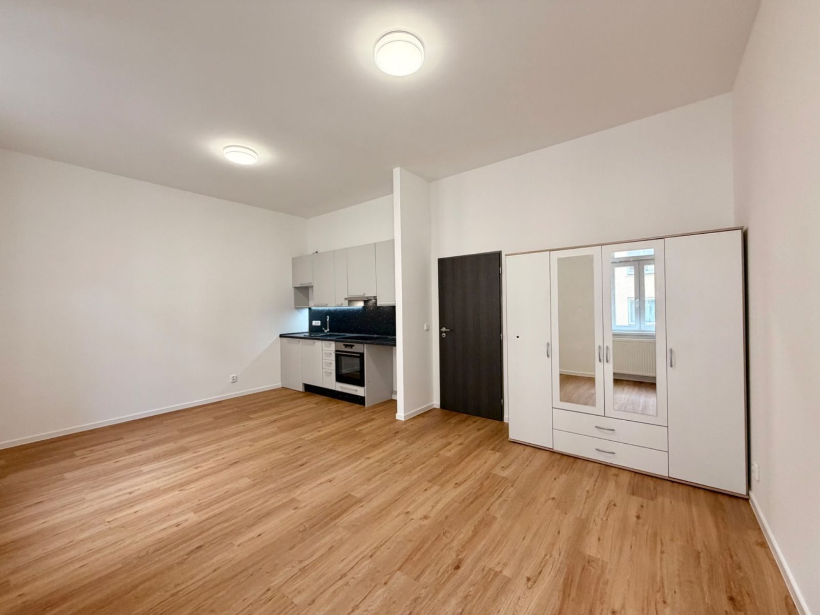 1+kk, V Zahradách, Praha - Libeň, 32 m² - 1
