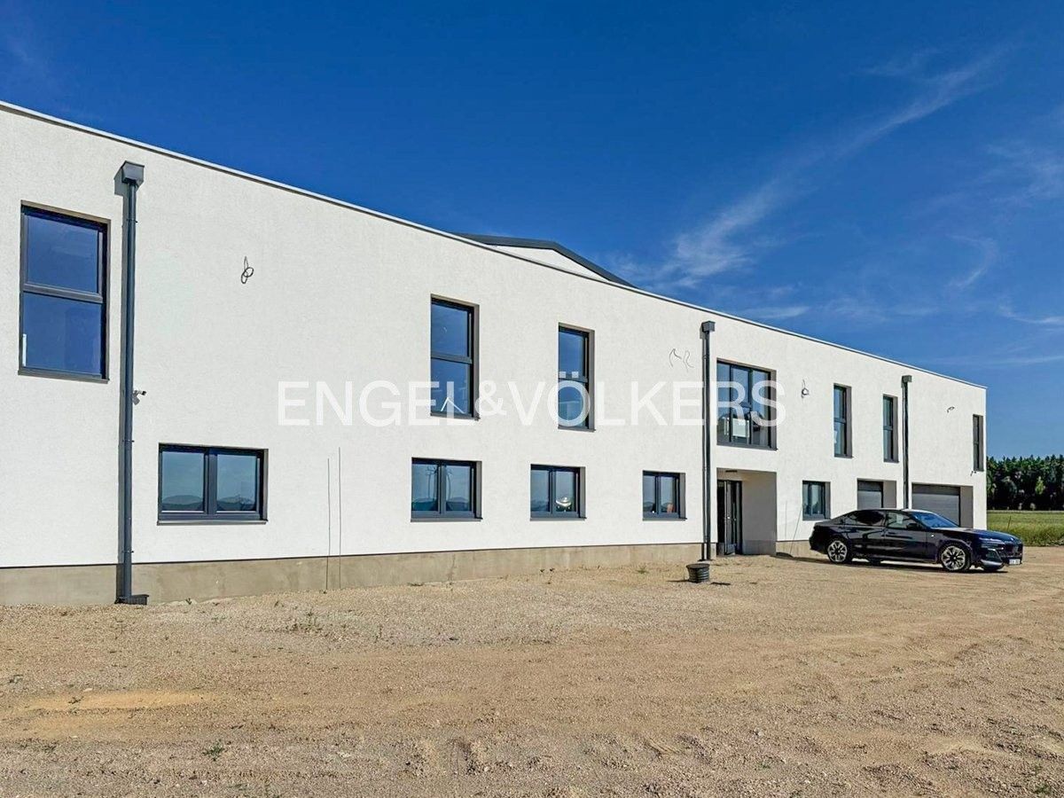 Sklad · 3 500 m² · Štěpánovice - 3