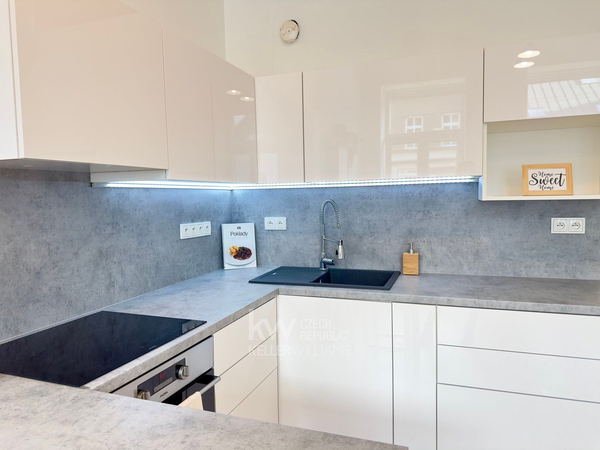 1+kk, Pražská třída, Hradec Králové, 38 m²