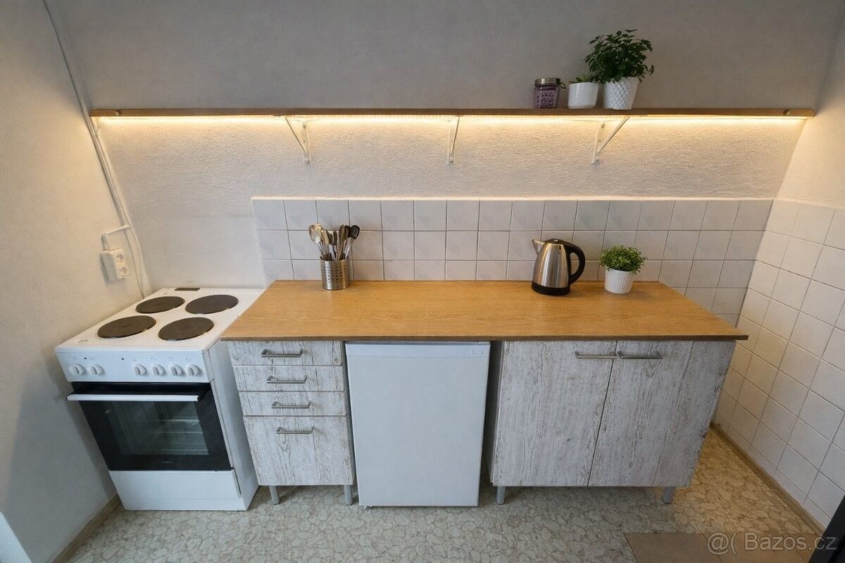 Prodej chata - Doubravice nad Svitavou, 679 11