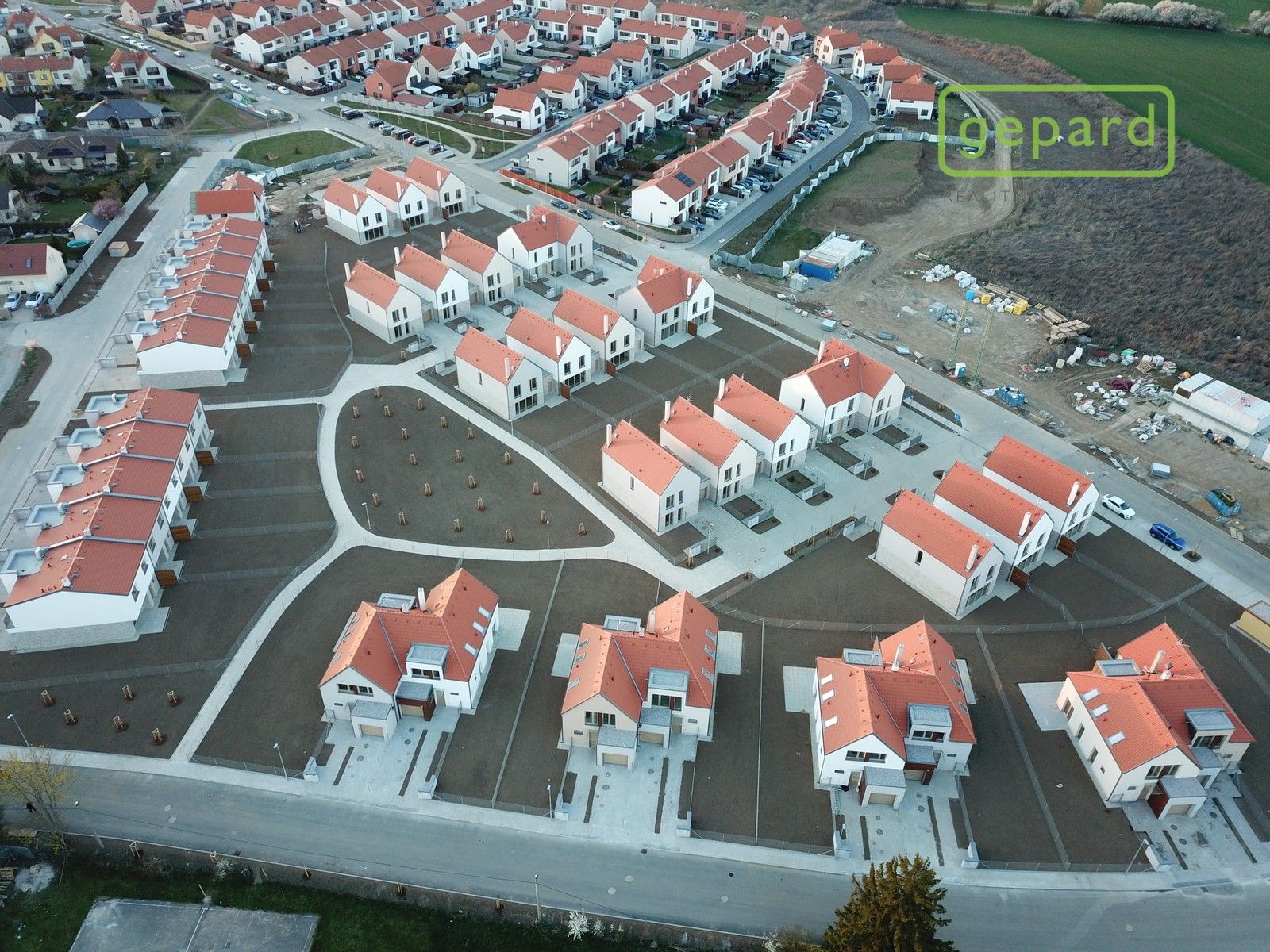 Komerční pozemky, Drahelčice, 7 730 m² - 2