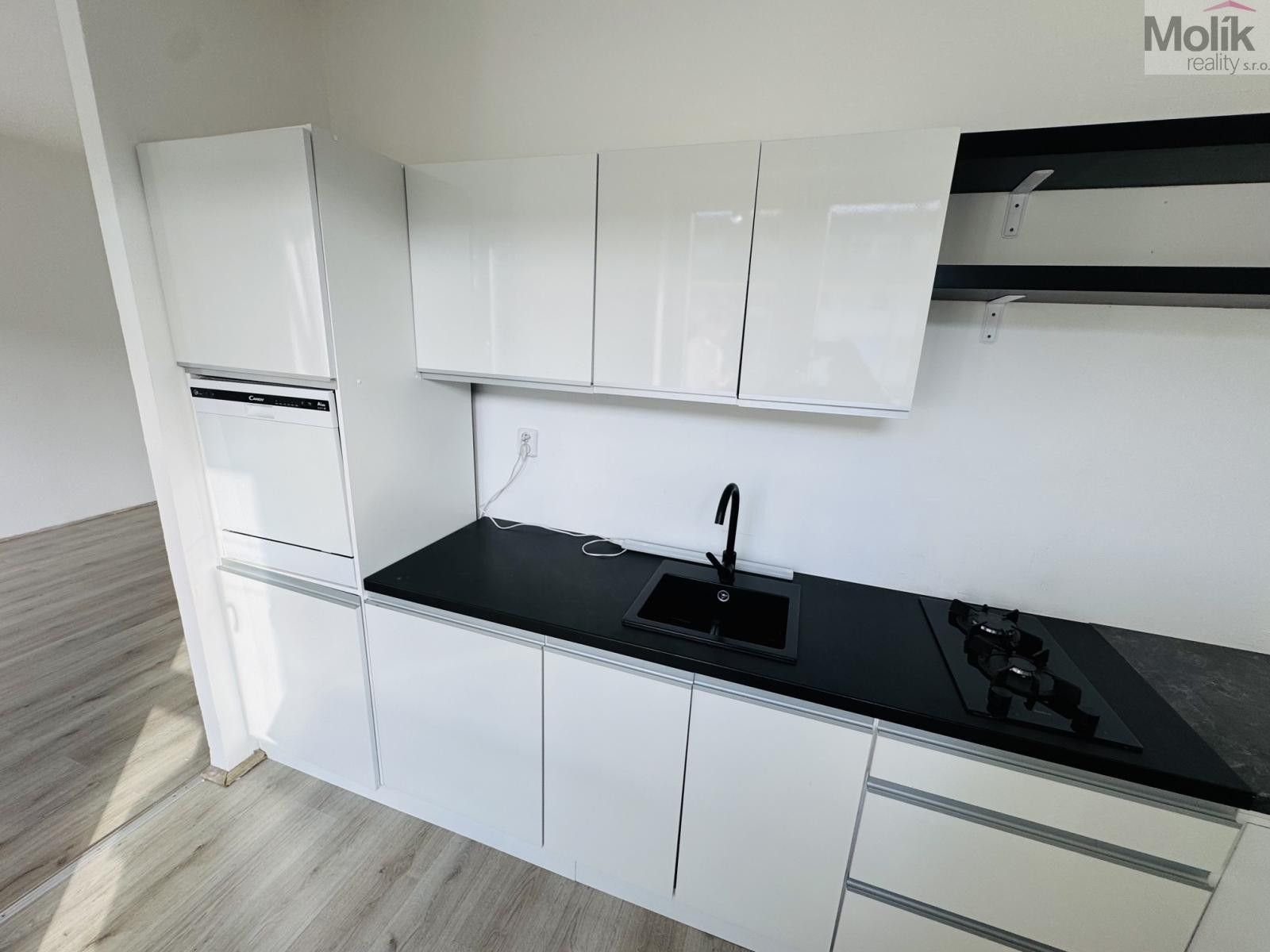 1+1, Ruská, Litvínov, 30 m² - 2