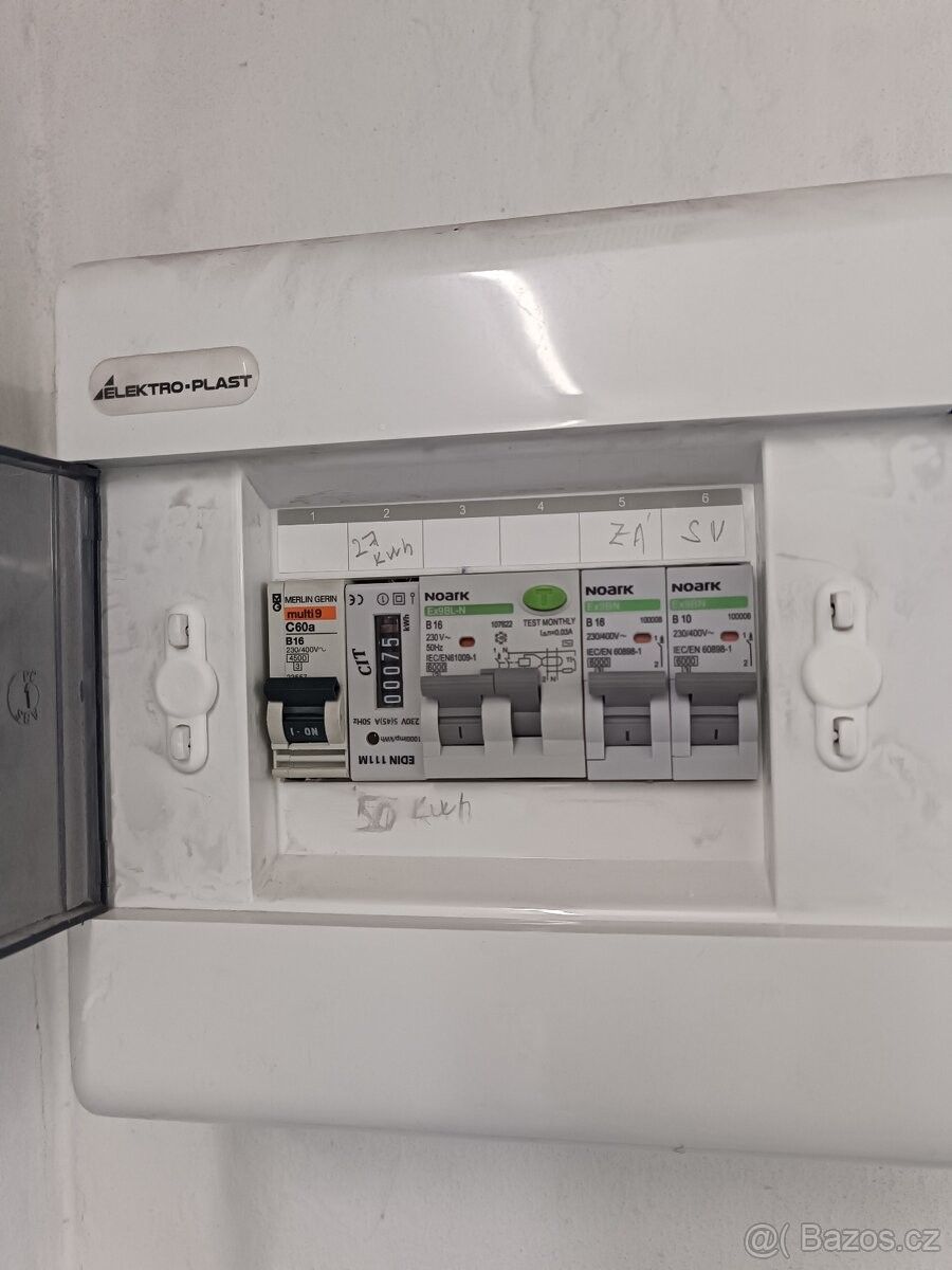 Pronájem garáž - Frýdek-Místek, 738 01