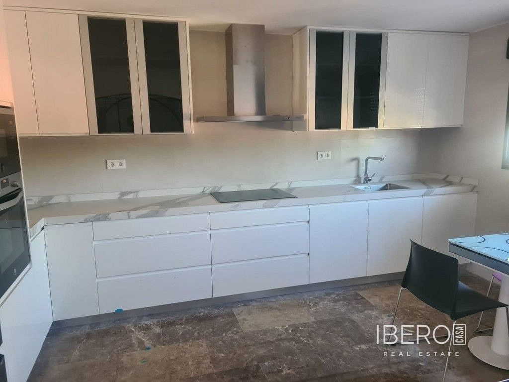 Rodinný dům · 350 m² · La Nucia, ES - 3