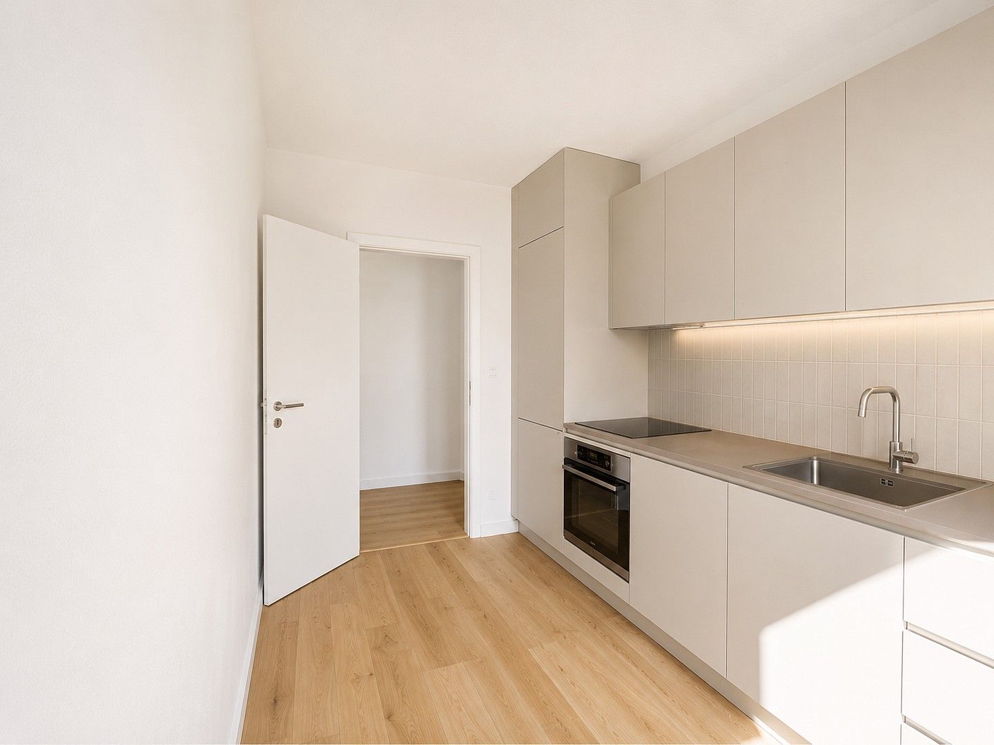 Byt 2+1 · 65 m² · München Schwabing Bayern 80798 - 4