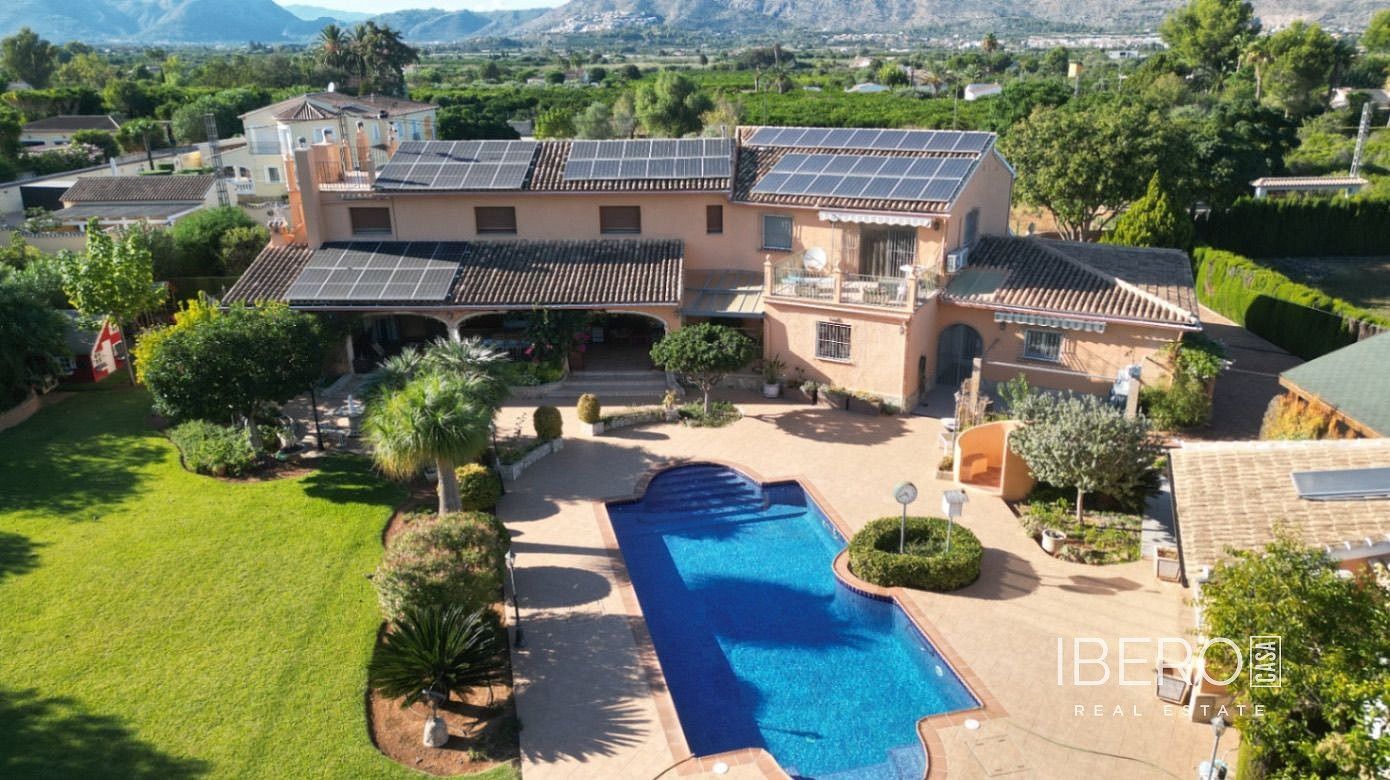Prodej rodinný dům - Pedreguer, ES, 350 m² - 2