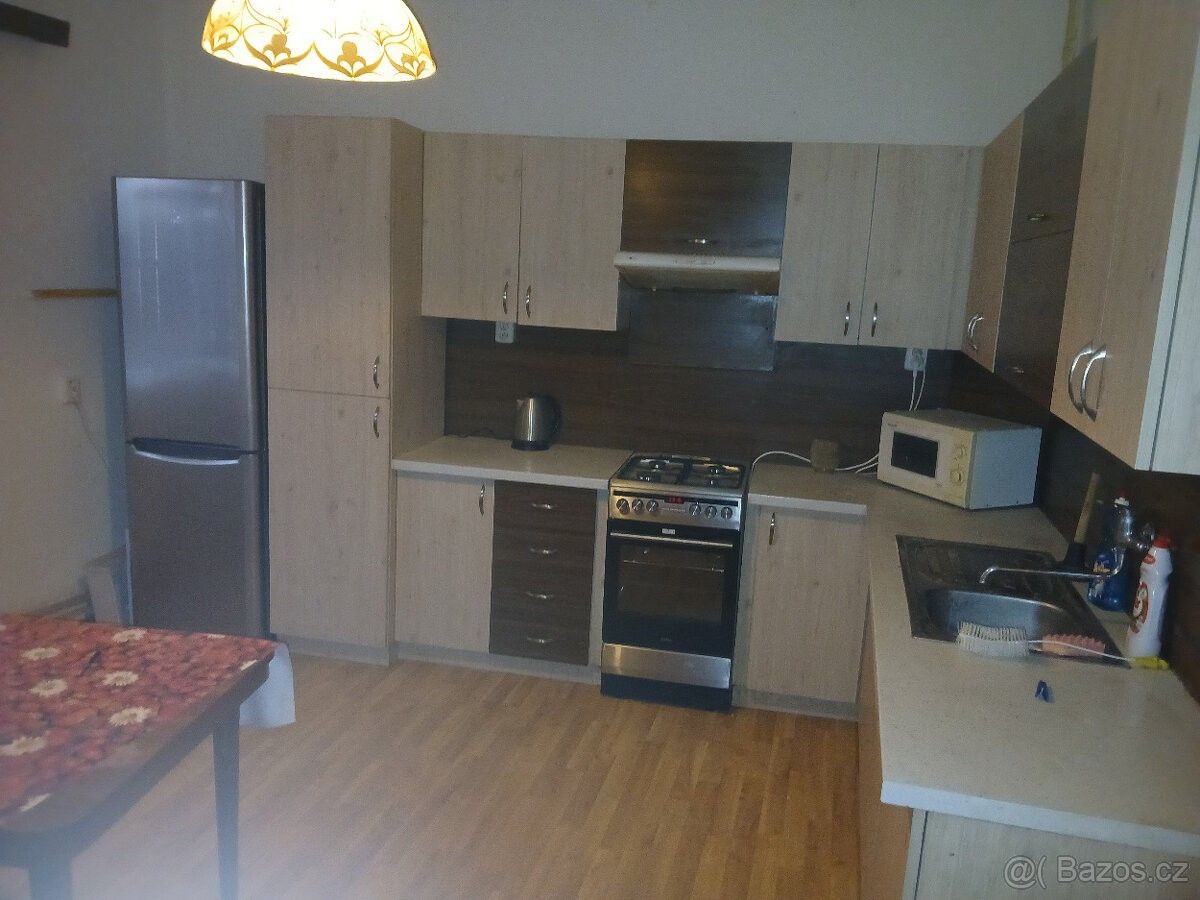 Pronájem rodinný dům - Brodek u Prostějova, 798 07