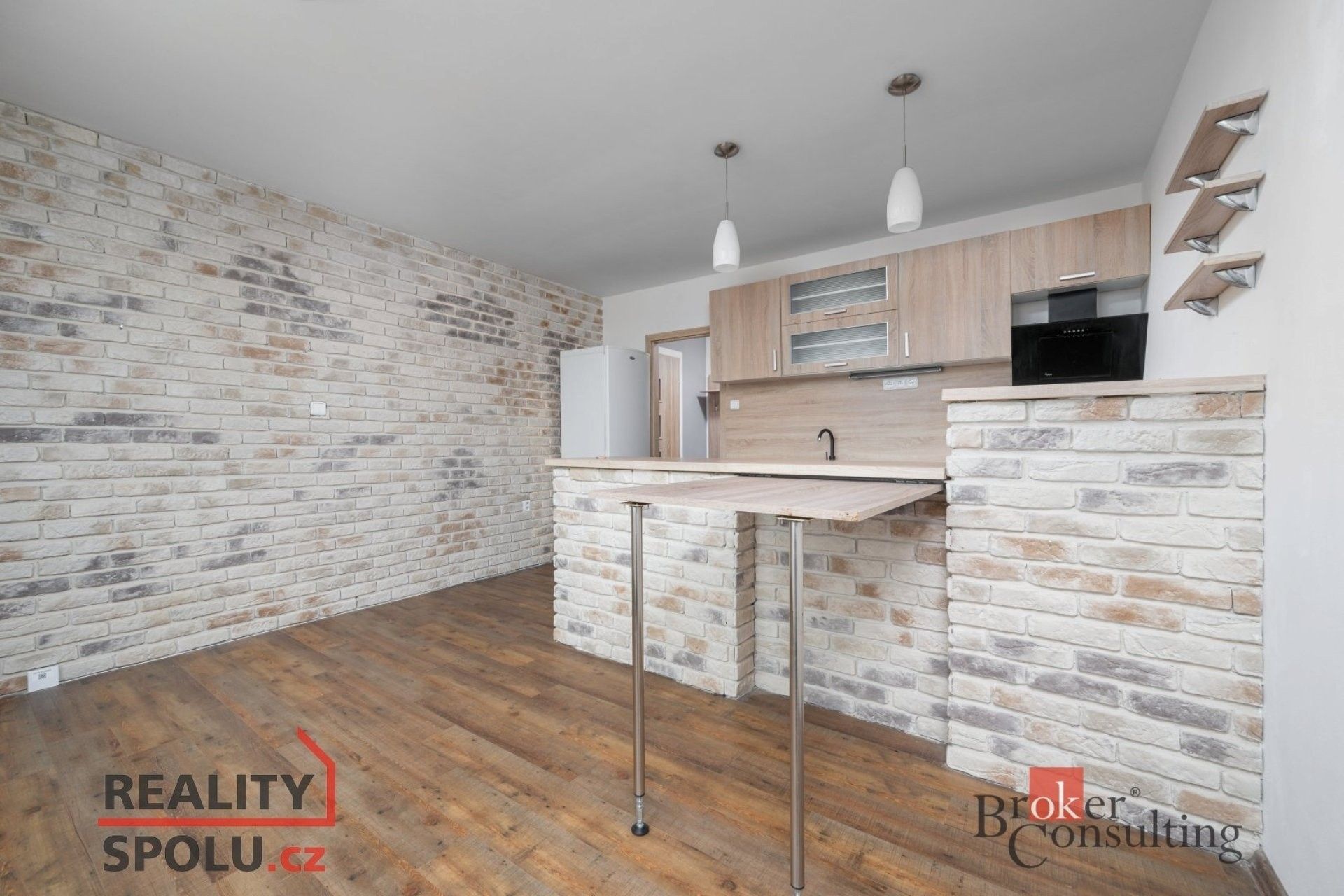 Pronájem byt 2+kk - Bratří Čapků, Česká Lípa, 40 m²