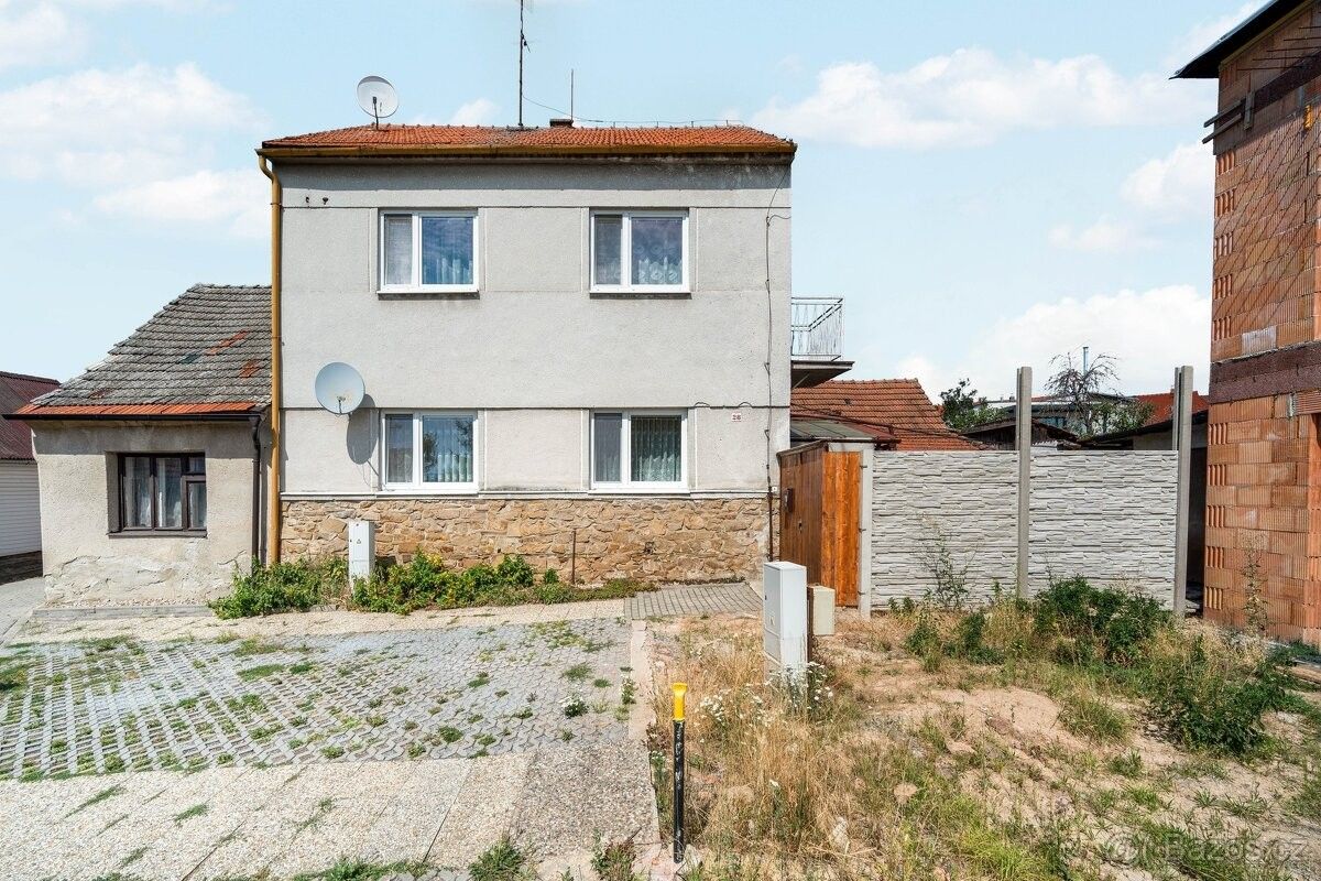 Rodinné domy, Ostrovačice, 664 81 - 1