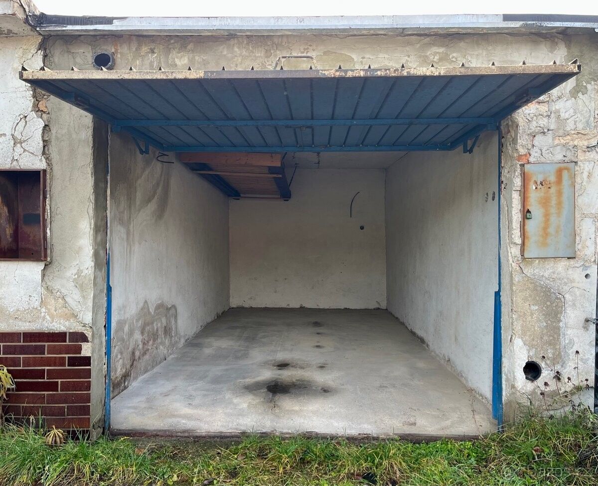 Pronájem garáž - Mělník, 276 01