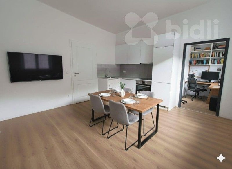 Prodej byt 2+kk - Viklefova, Praha, 53 m²
