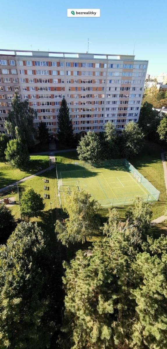 2+kk, Hurbanova, Praha, 40 m²