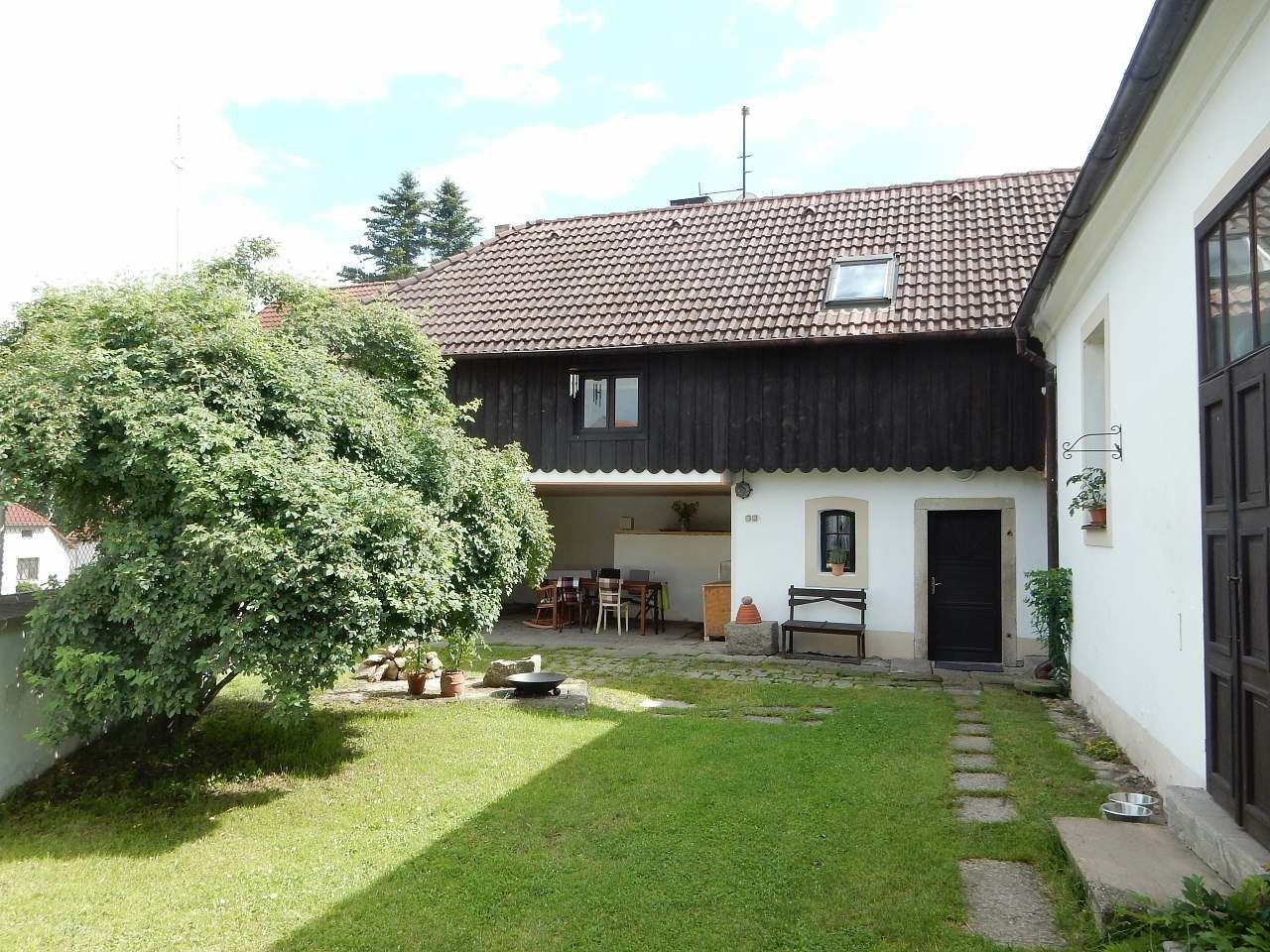 Chata · Slavče u Trhových Svinů, Jihočeský kraj - 2