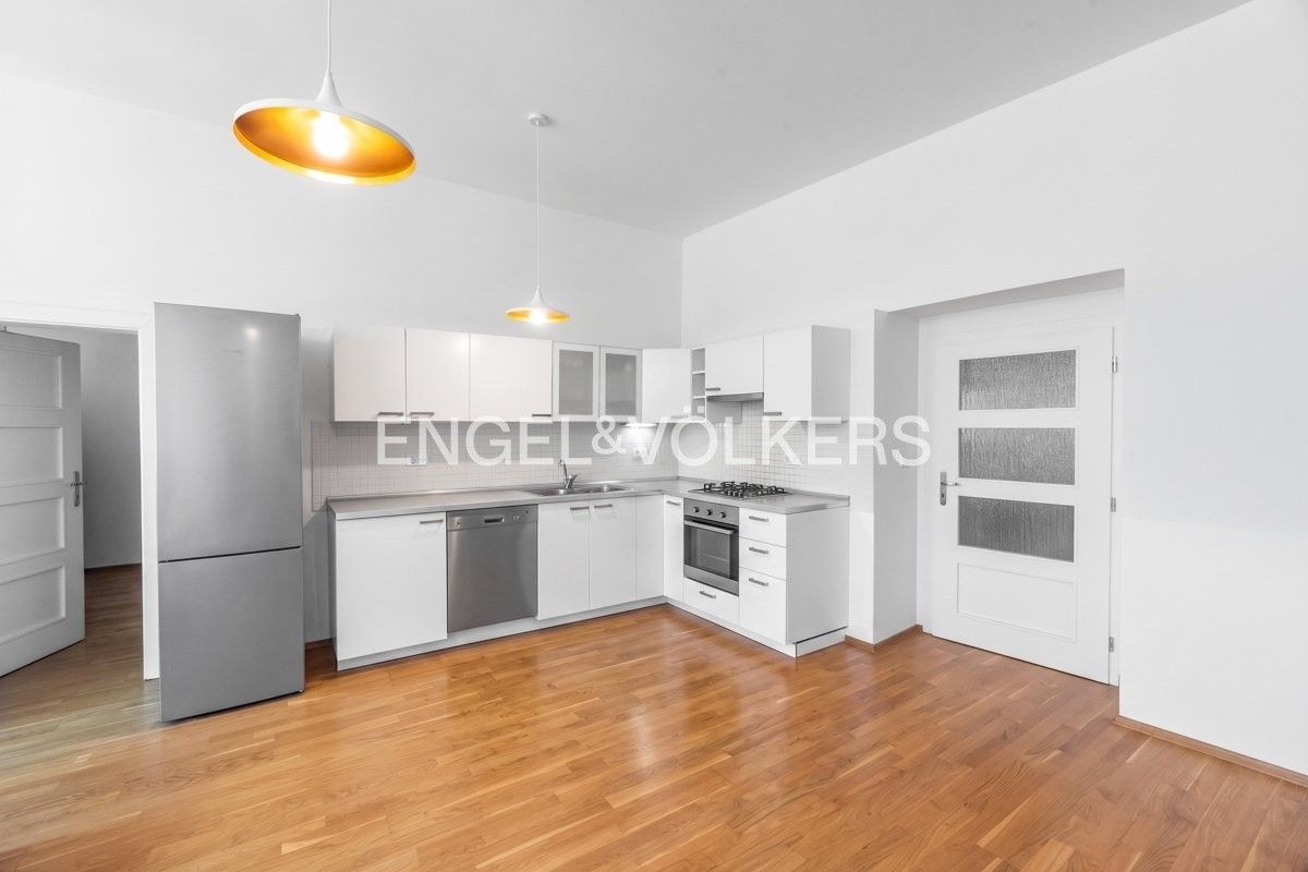 4+kk, Karmelitská 380, Praha Malá Strana, 115 m² - 2