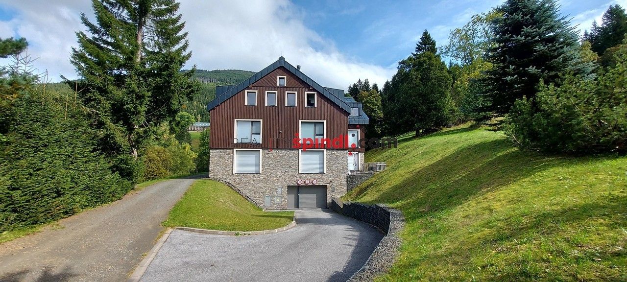 Prodej byt 3+kk - Špindlerův Mlýn, 109 m²