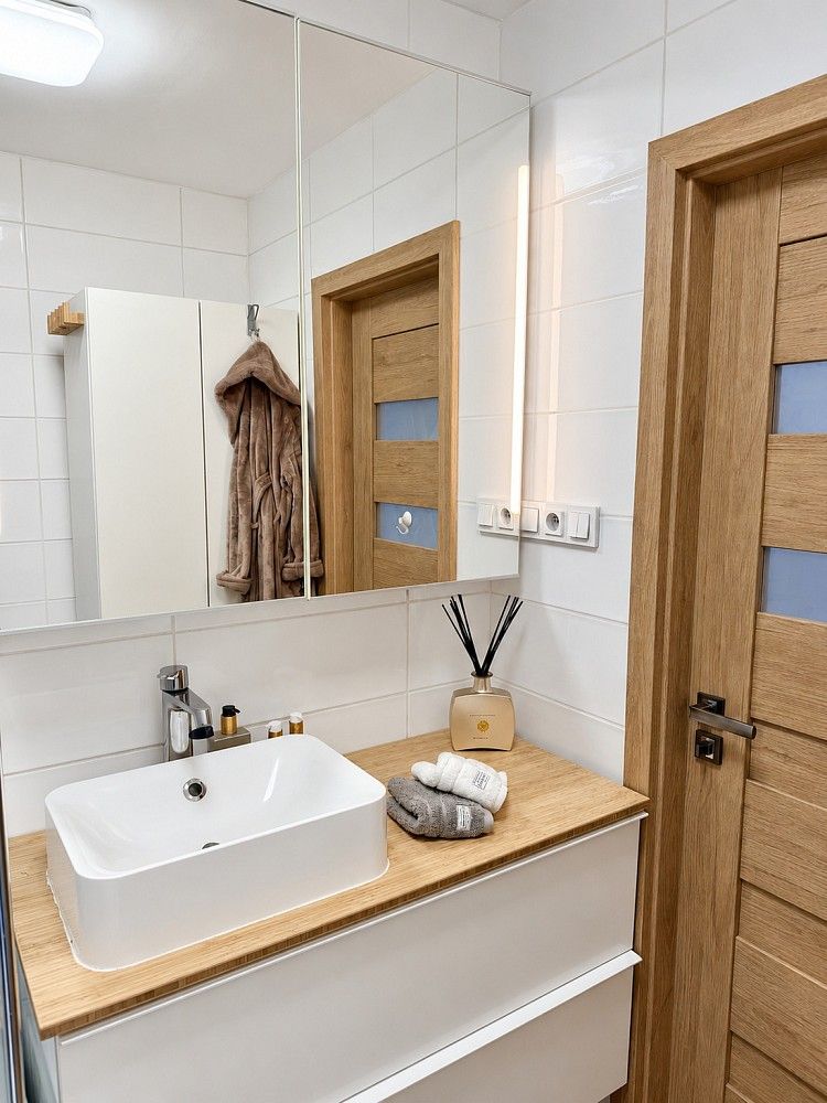 Byt 3+1 · 70 m² · Praha - Chodov, okres Praha 11, Hlavní město Praha - 4