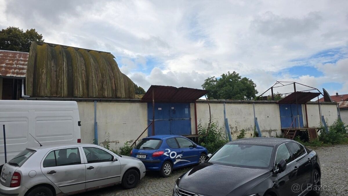 Ostatní, Praha, 104 00