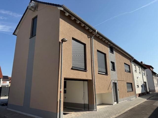 3+1, Schubertstr 9, , Bádensko-Württembersko, 65 m² - 1