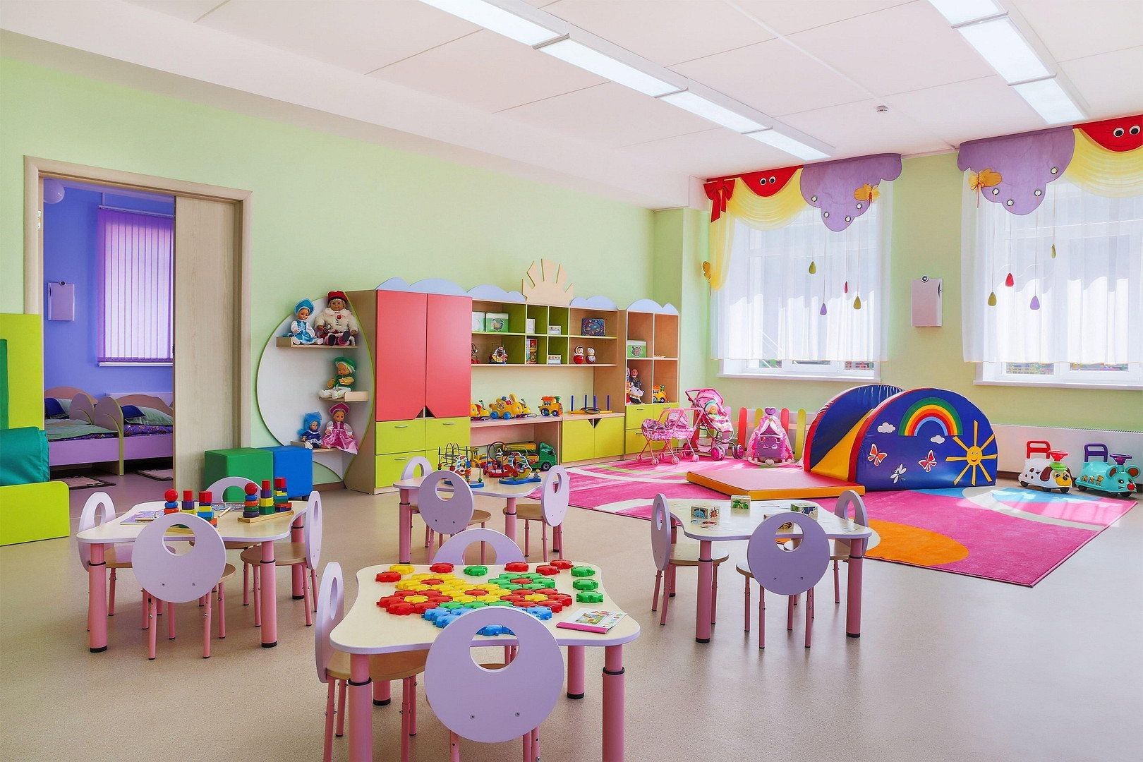 Rodinné domy, Frankfurt Niederrad Hessen 60325, 949 m²