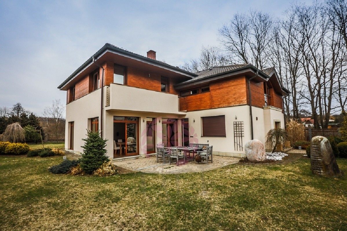 Prodej rodinný dům - Vnitřní, Kamenice, 434 m²