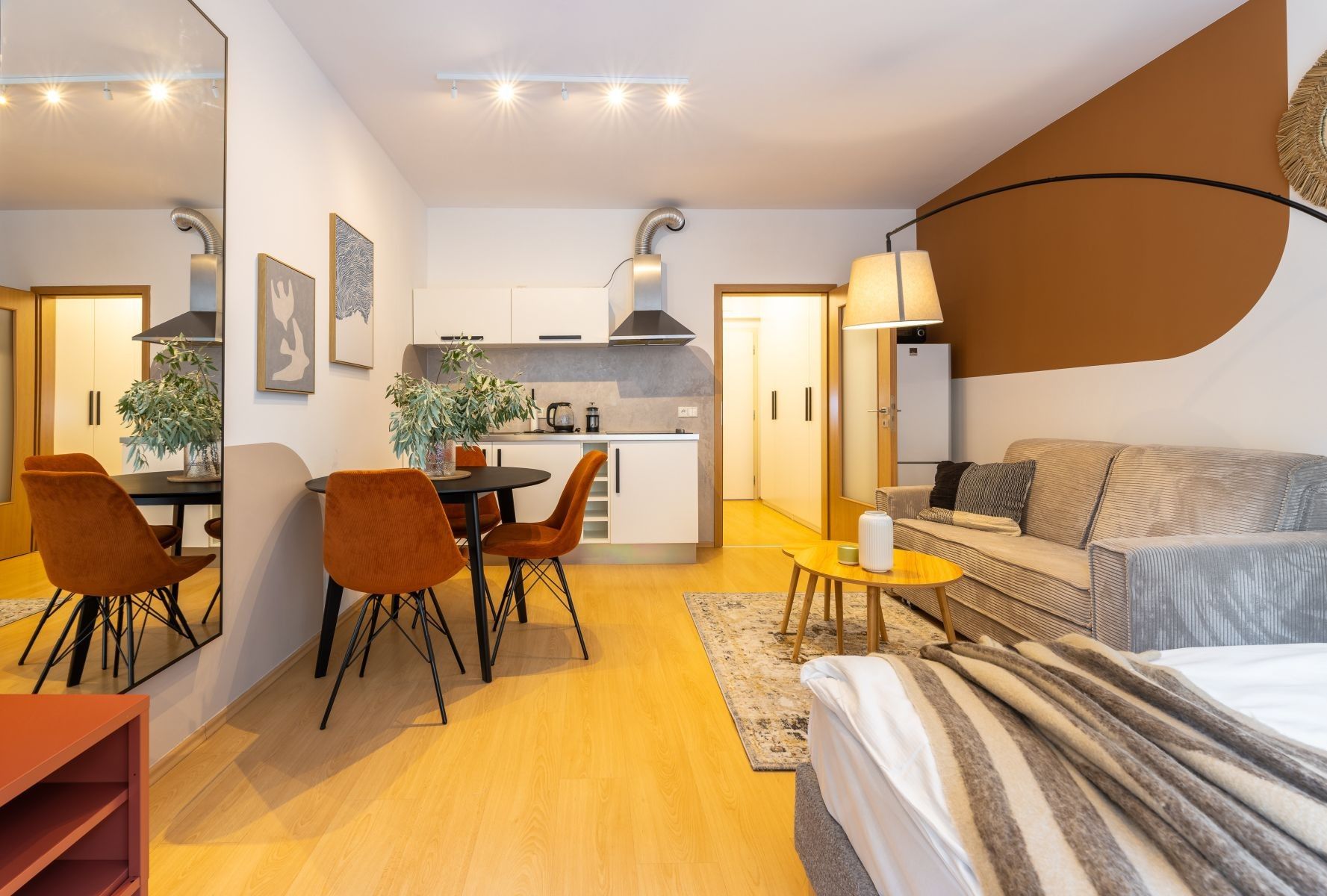 Byty, V Horkách, Praha - Nusle, 30 m² - 2