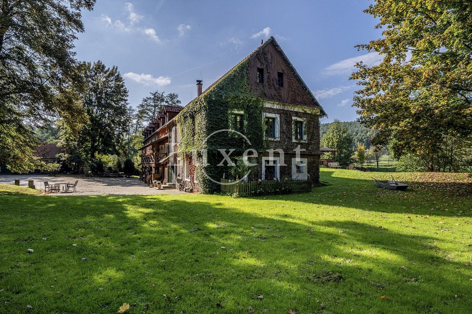Rodinné domy, Stříbrná Skalice, okres Praha-východ, 1 700 m² - 1