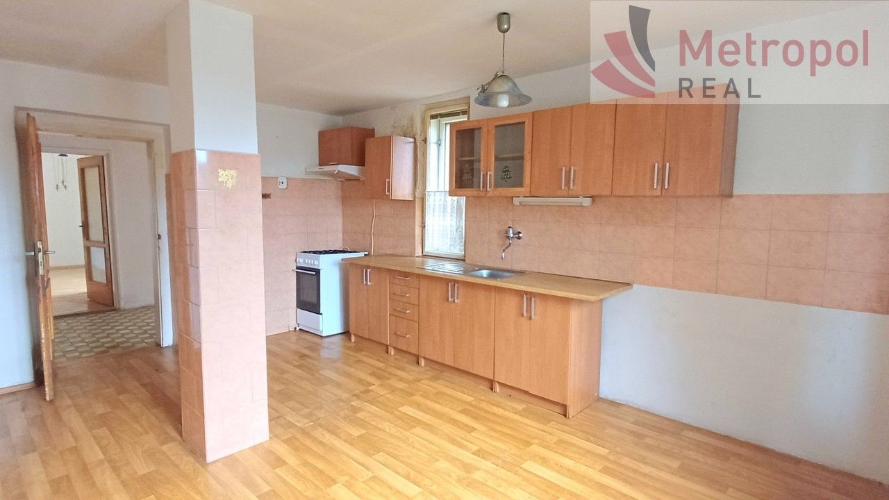 Rodinný dům · 255 m² · Ročkova 132, Ostřešany - 4