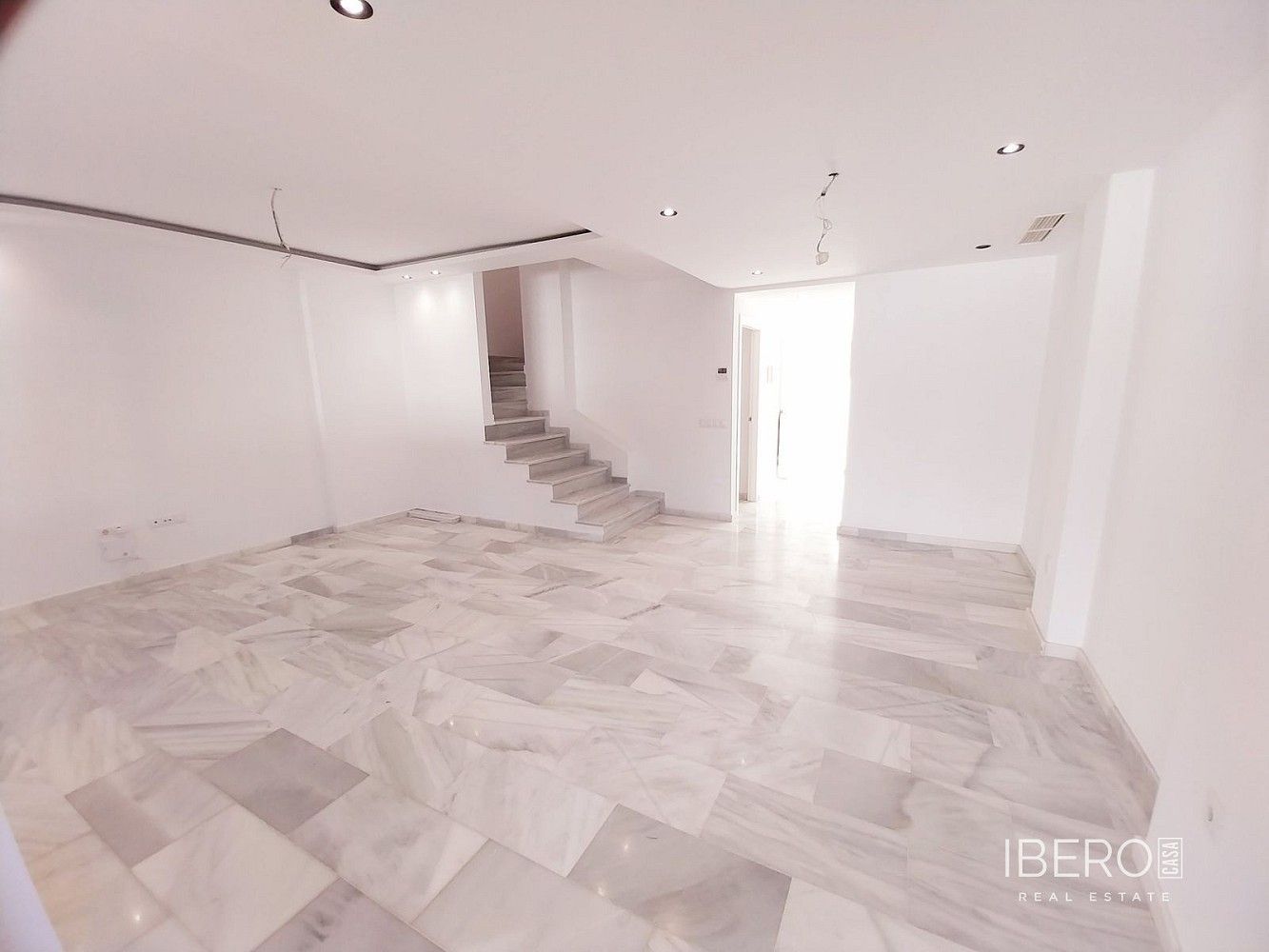 Prodej rodinný dům - Calahonda, ES, 260 m² - 5