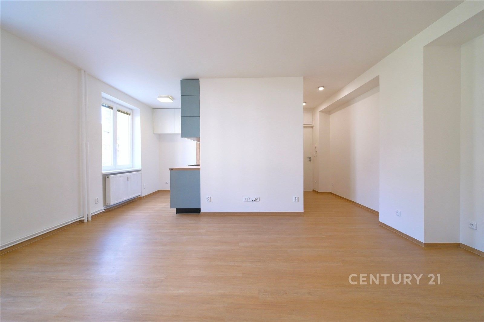 Pronájem byt 2+kk - Těšíkov 1174, Vsetín, 56 m² - 5