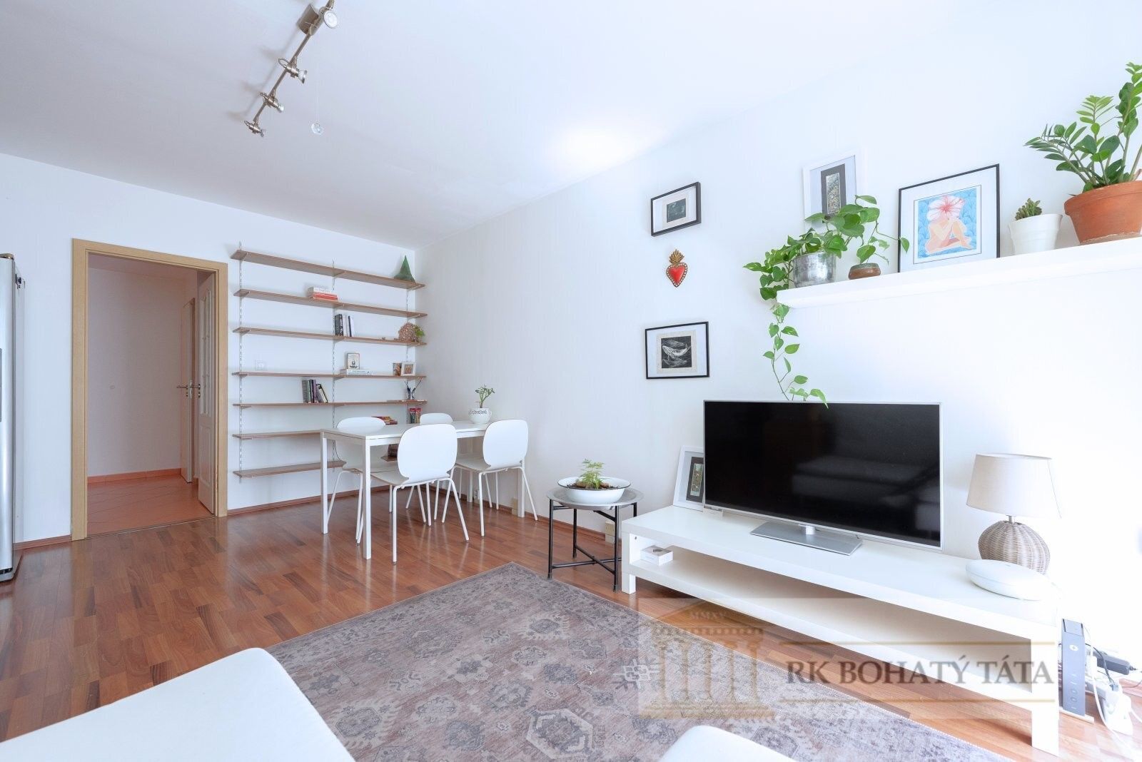 Byt 3+kk · 70 m² · Jeseniova, Praha - 3