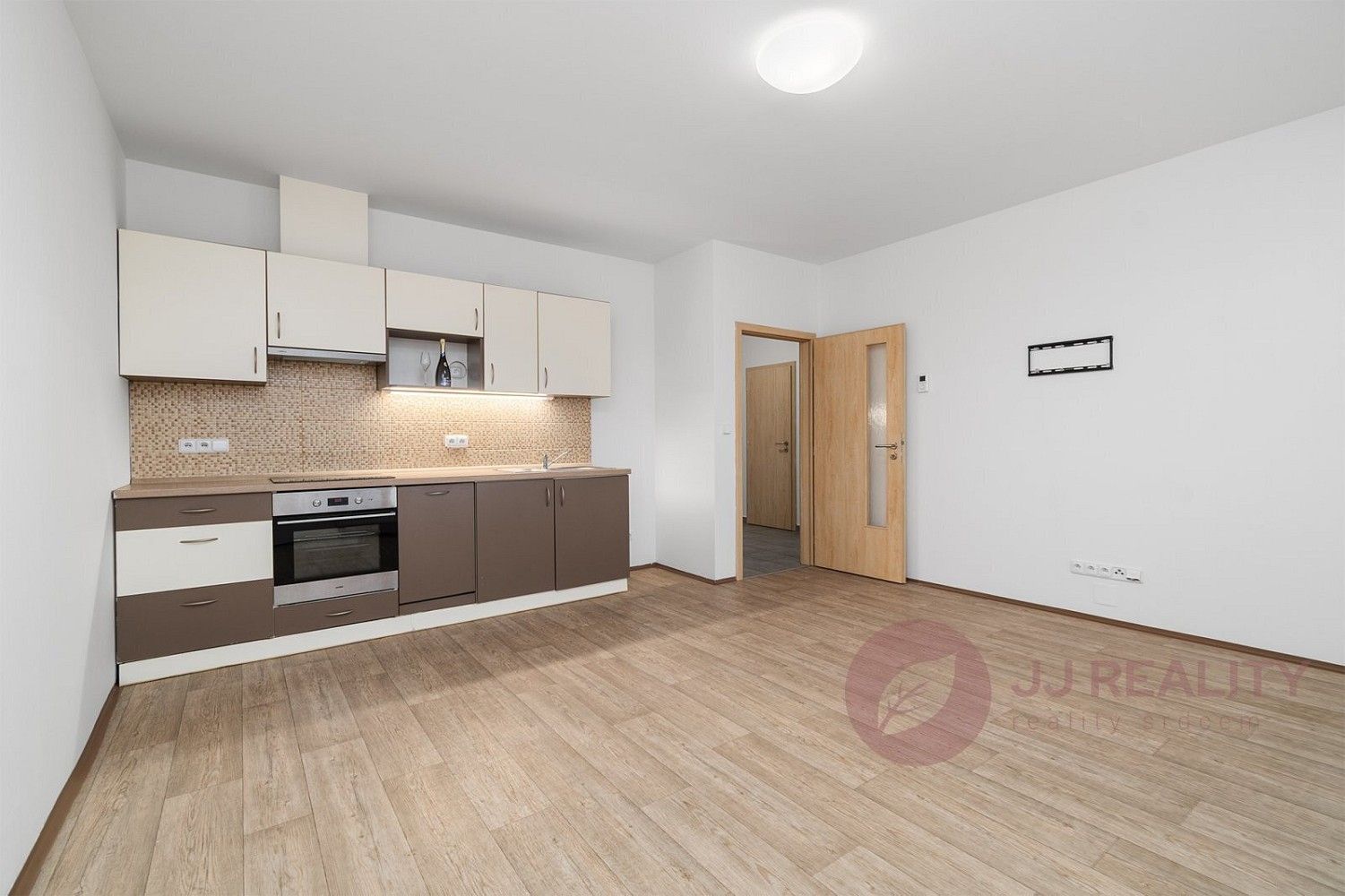 2+kk, Plzeň - Černice, okres Plzeň-město, Plzeňský kraj, 78 m² - 2