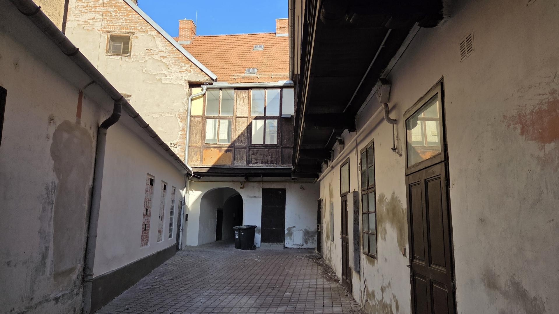 Restaurace · 204 m² · Mendlovo náměstí 20, Brno Staré Brno - 3