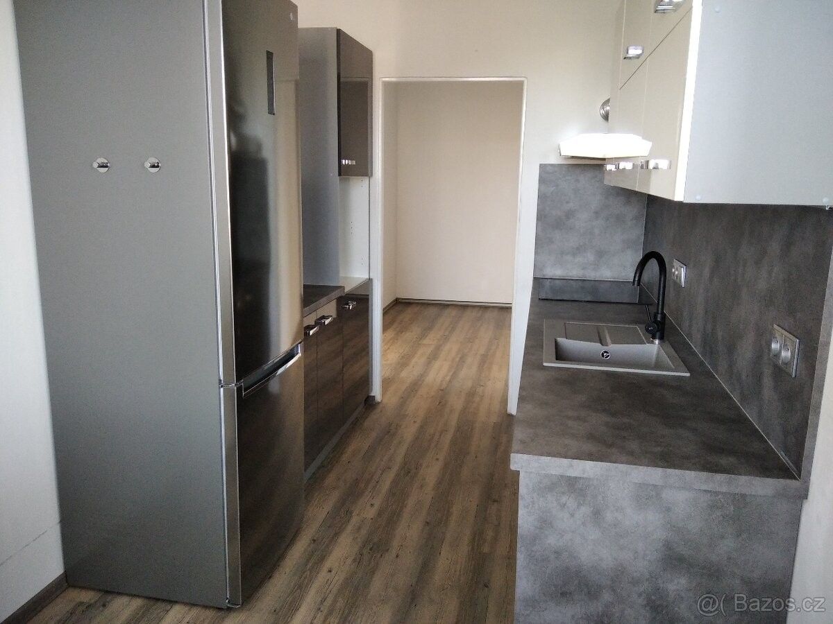 Pronájem byt - Praha, 152 00