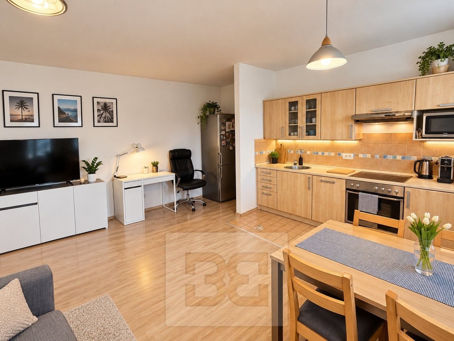 Prodej byt 2+kk - Kostomlatská, Praha Letňany, 45 m² - 1