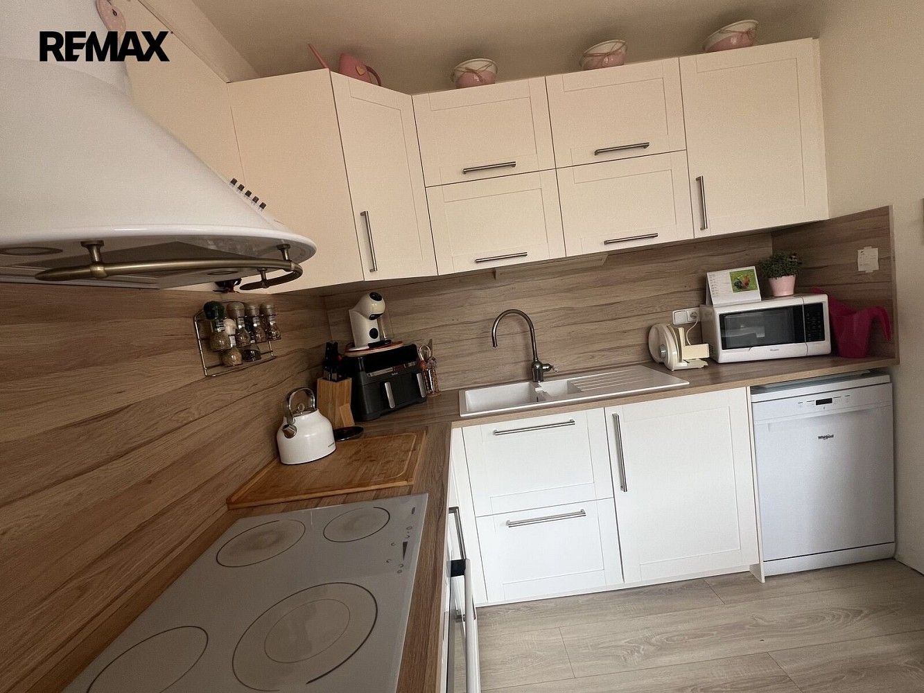 Byt 3+kk · 54 m² · Praha - Střížkov, okres Praha 9, Hlavní město Praha - 4