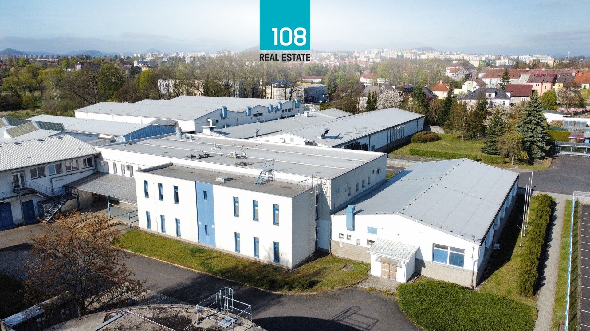 Prodej výrobní prostory - Dubická 1800, Česká Lípa, 10 690 m² - 2