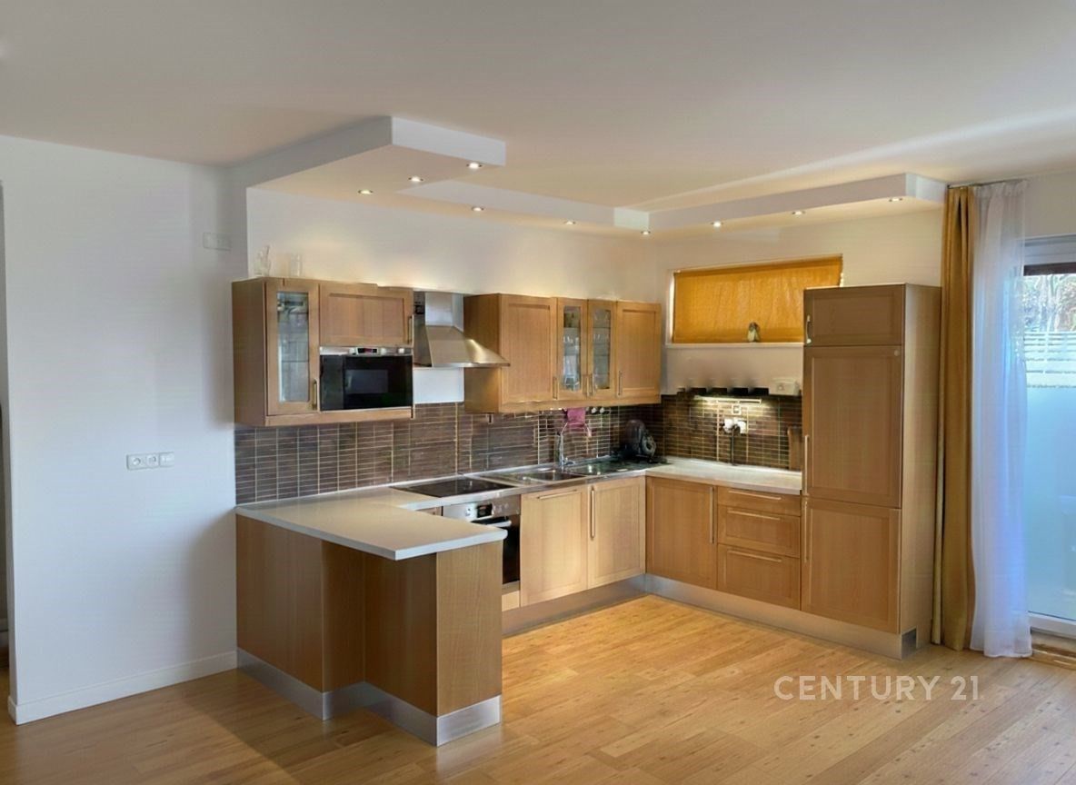 3+kk, Na Fialce II, Praha, 100 m²