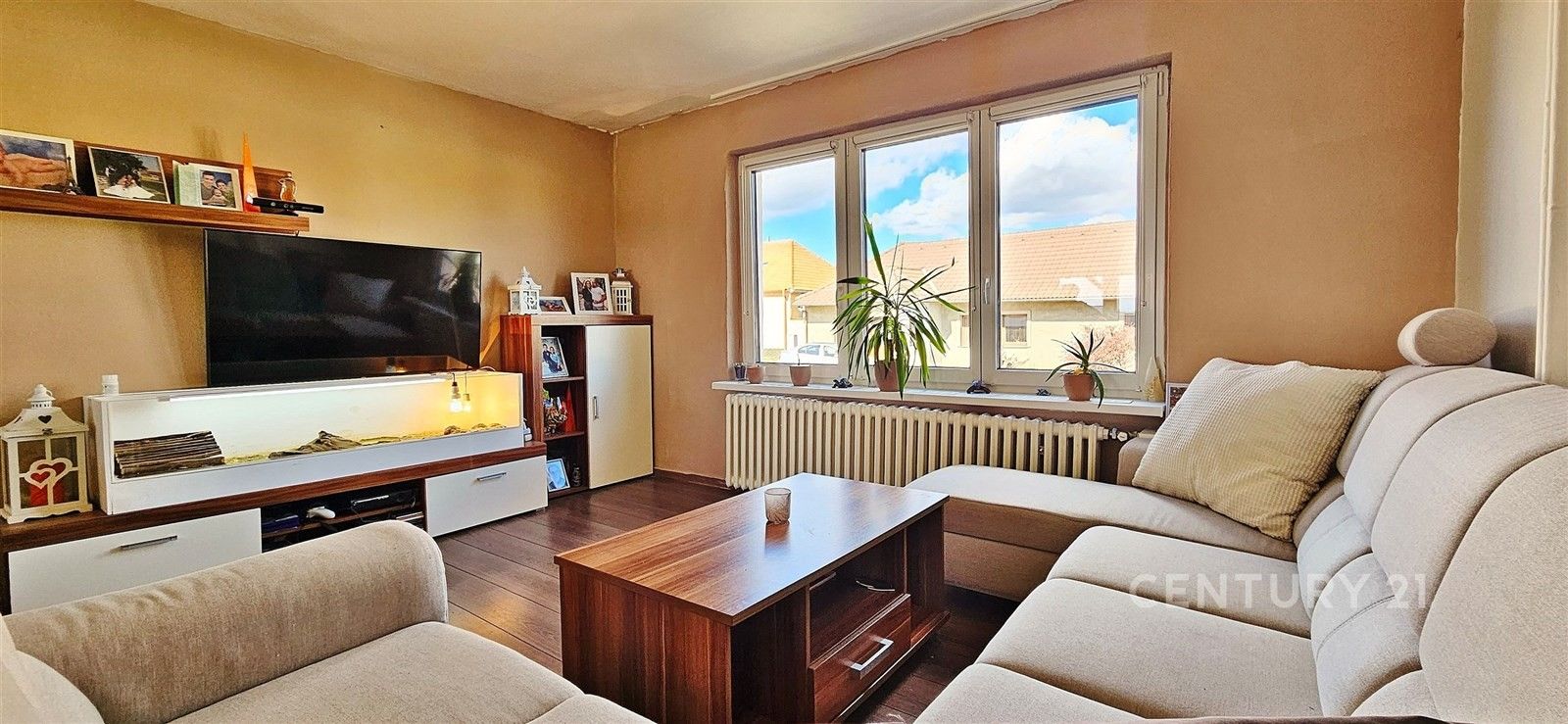 Dům – Hrabětice, okres Znojmo – další
