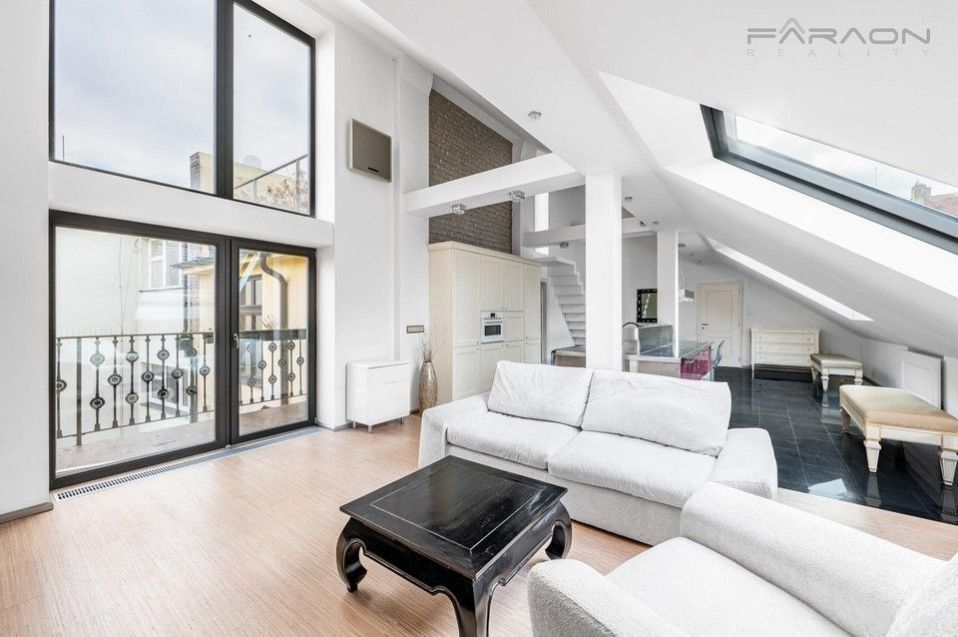 3+kk, Křemencova, Praha, 162 m² - 2