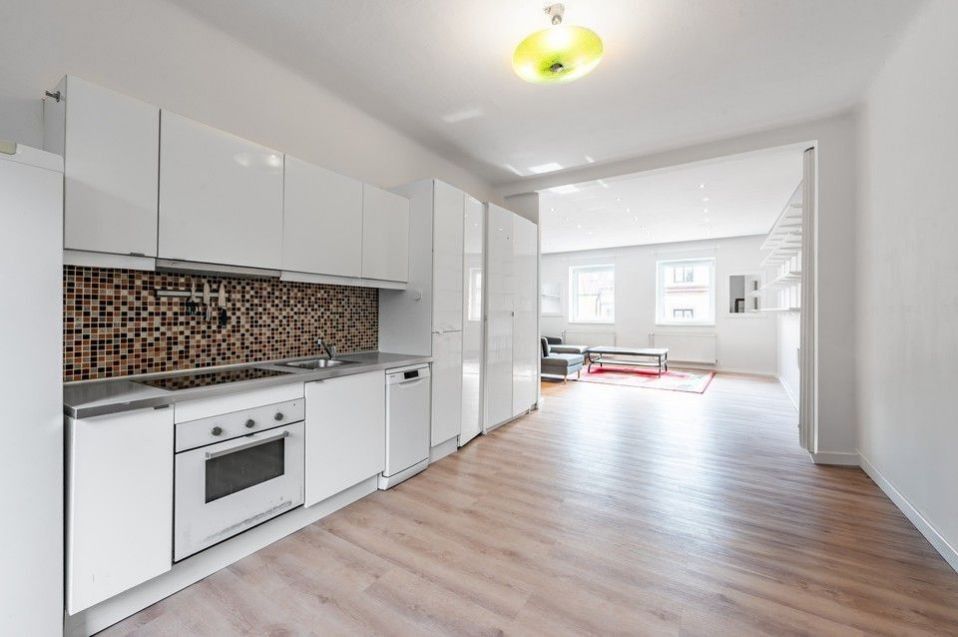 Pronájem rodinný dům - Sedlecká, Praha, 200 m²