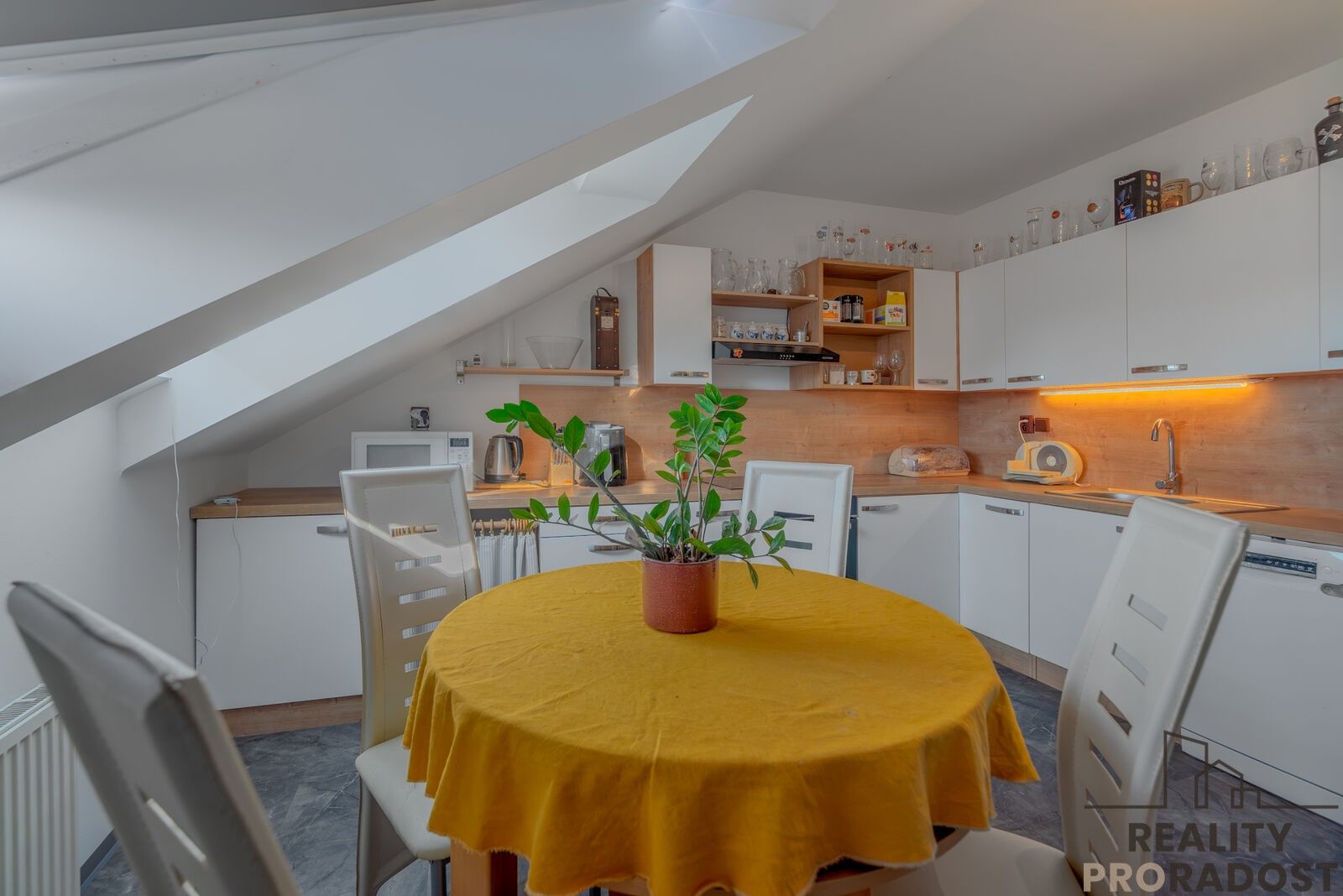 Prodej byt 2+kk - Tovární, Ivančice Alexovice, 54 m² - 5