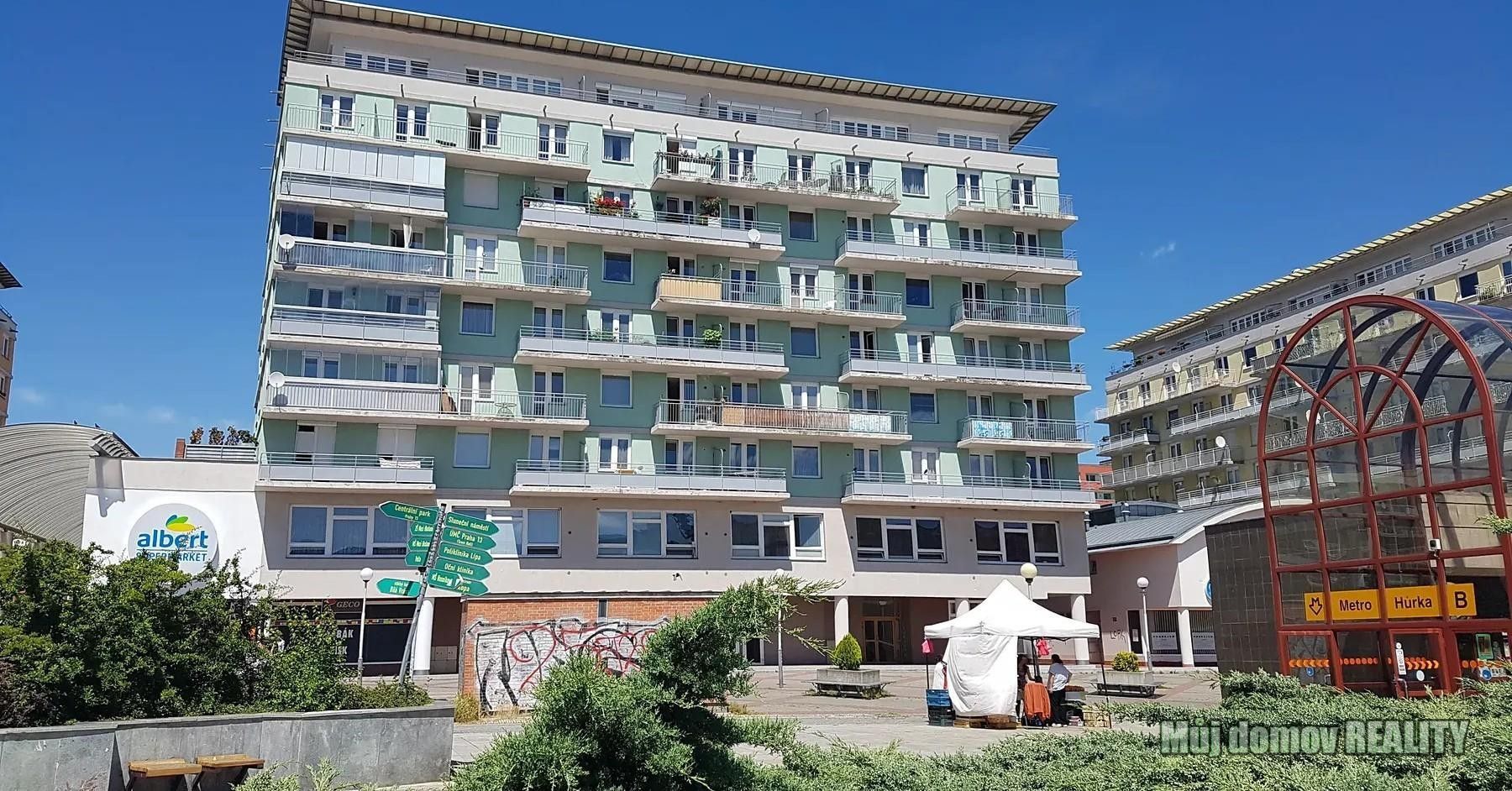 1+kk, Sluneční náměstí, Praha, 32 m²