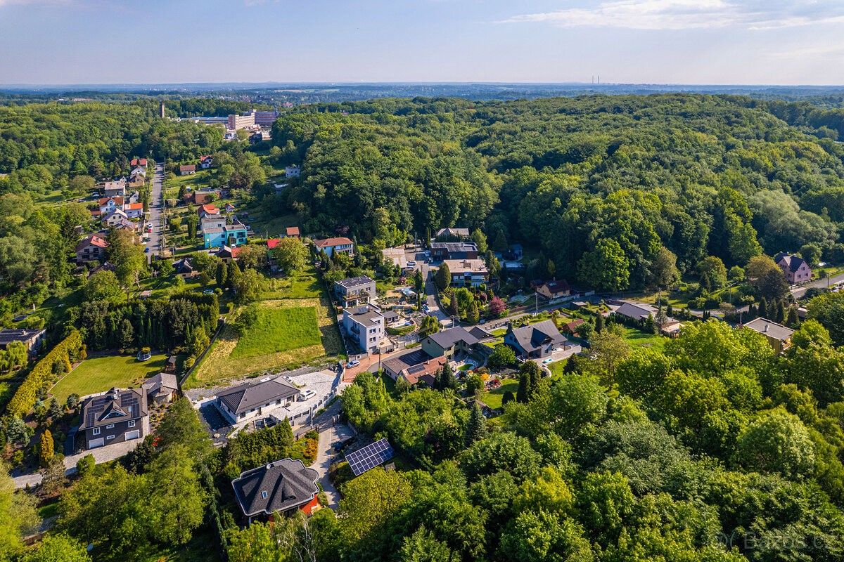 Prodej pozemek pro bydlení - Ostrava, 716 00